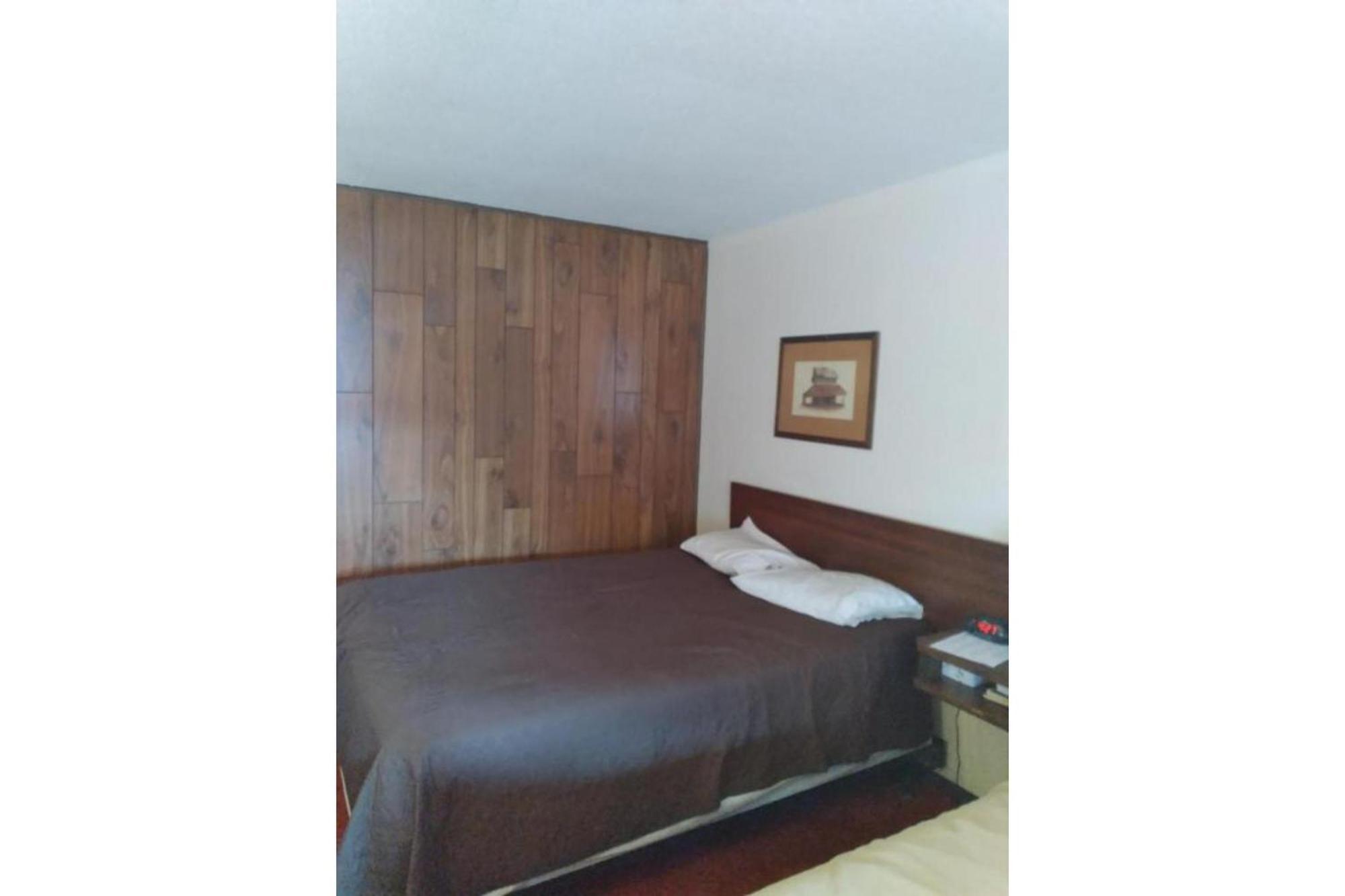 Oyo Sandman Inn Eagle Grove Exterior photo