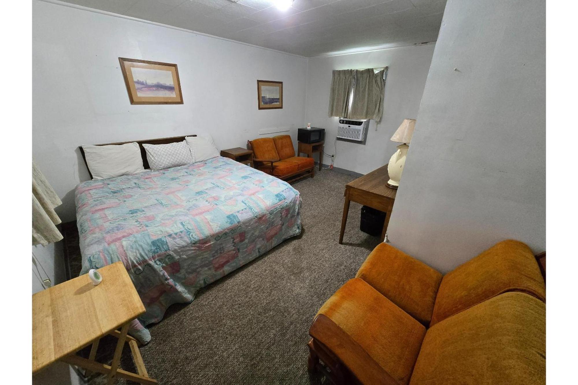 Oyo Sandman Inn Eagle Grove Exterior photo