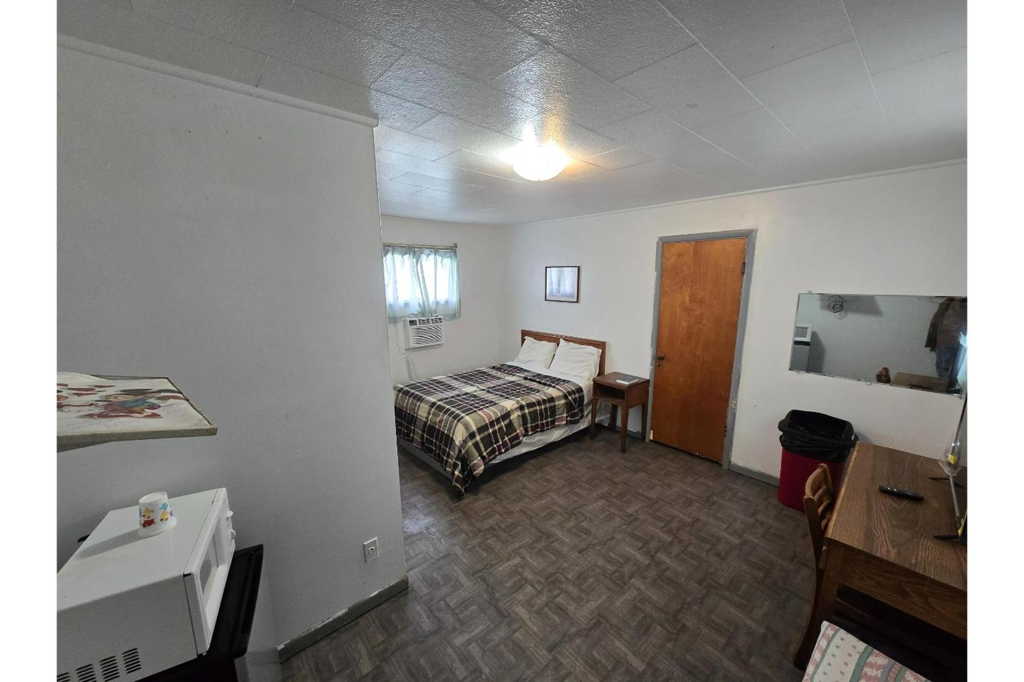 Oyo Sandman Inn Eagle Grove Exterior photo