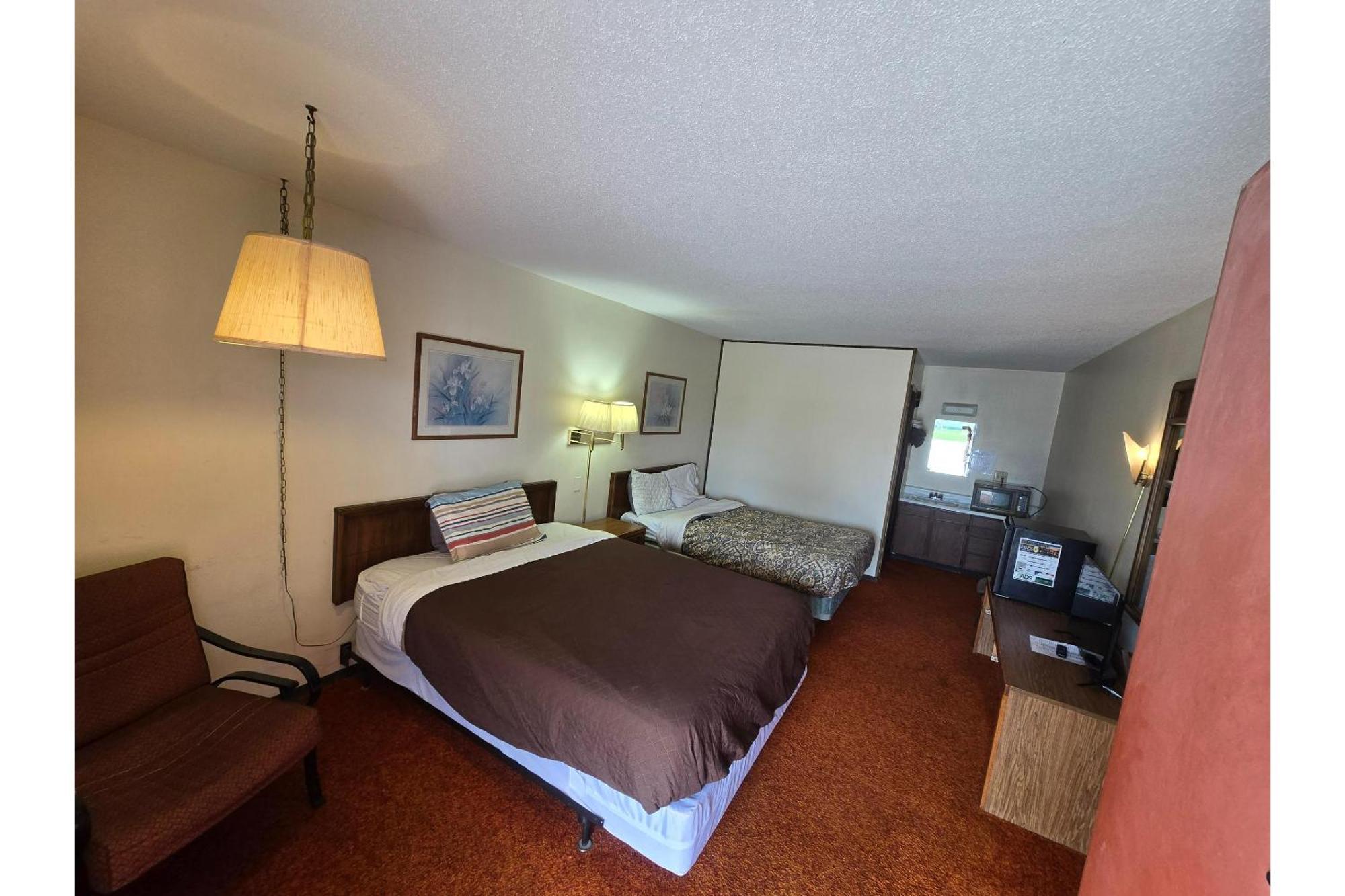 Oyo Sandman Inn Eagle Grove Exterior photo