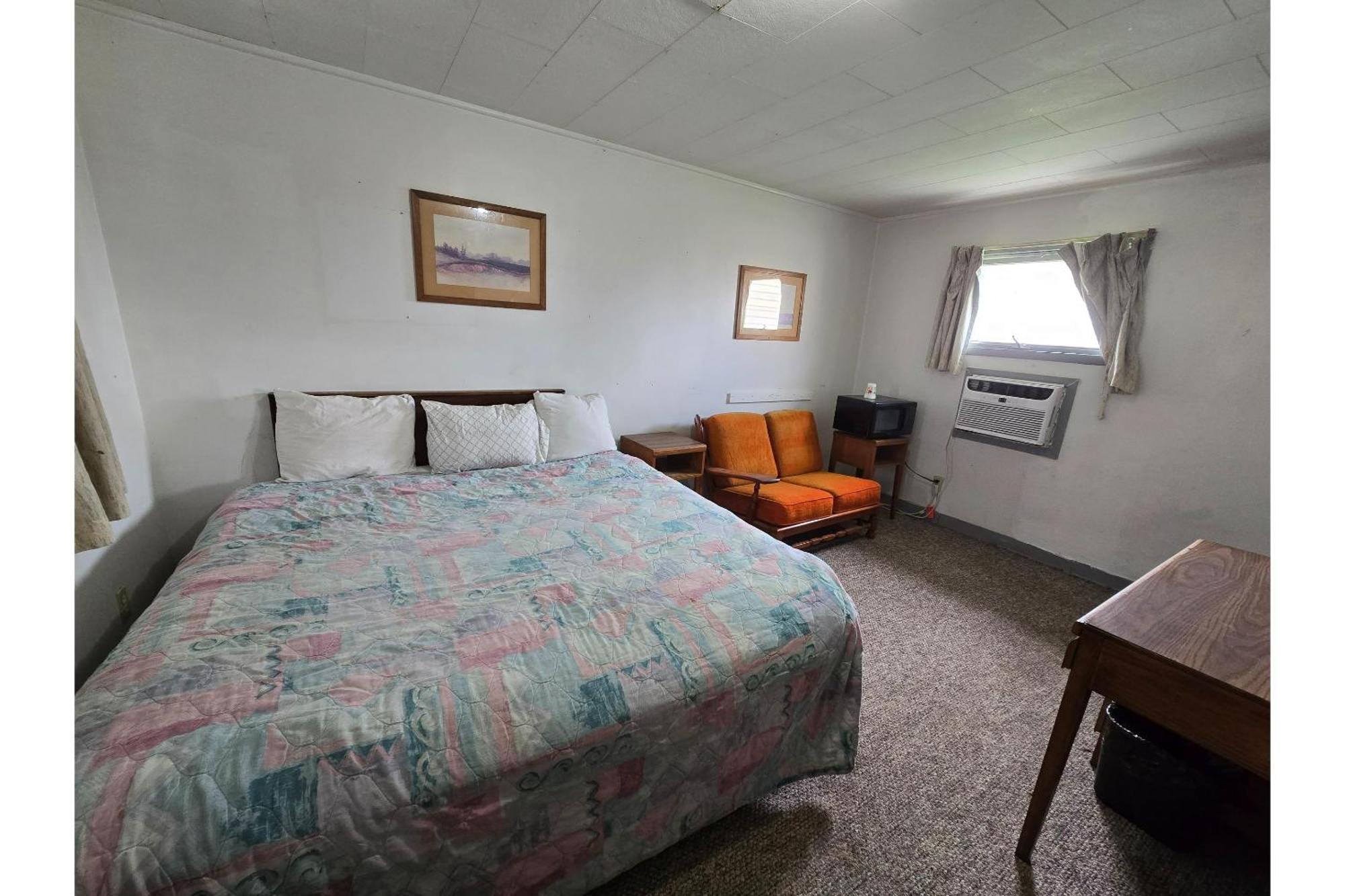 Oyo Sandman Inn Eagle Grove Exterior photo